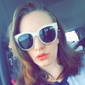 Meet your Posher, Kira